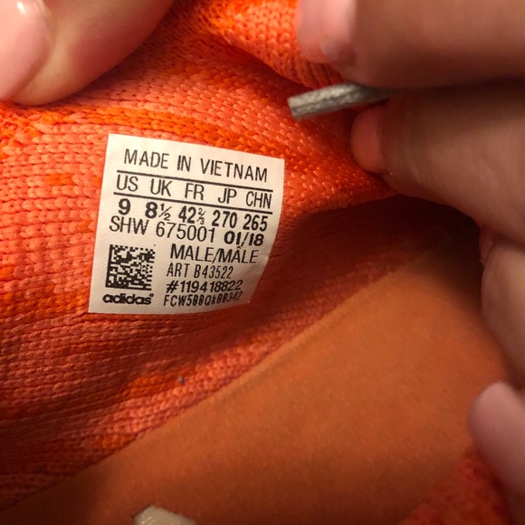 NMD - Picture 5 of 5